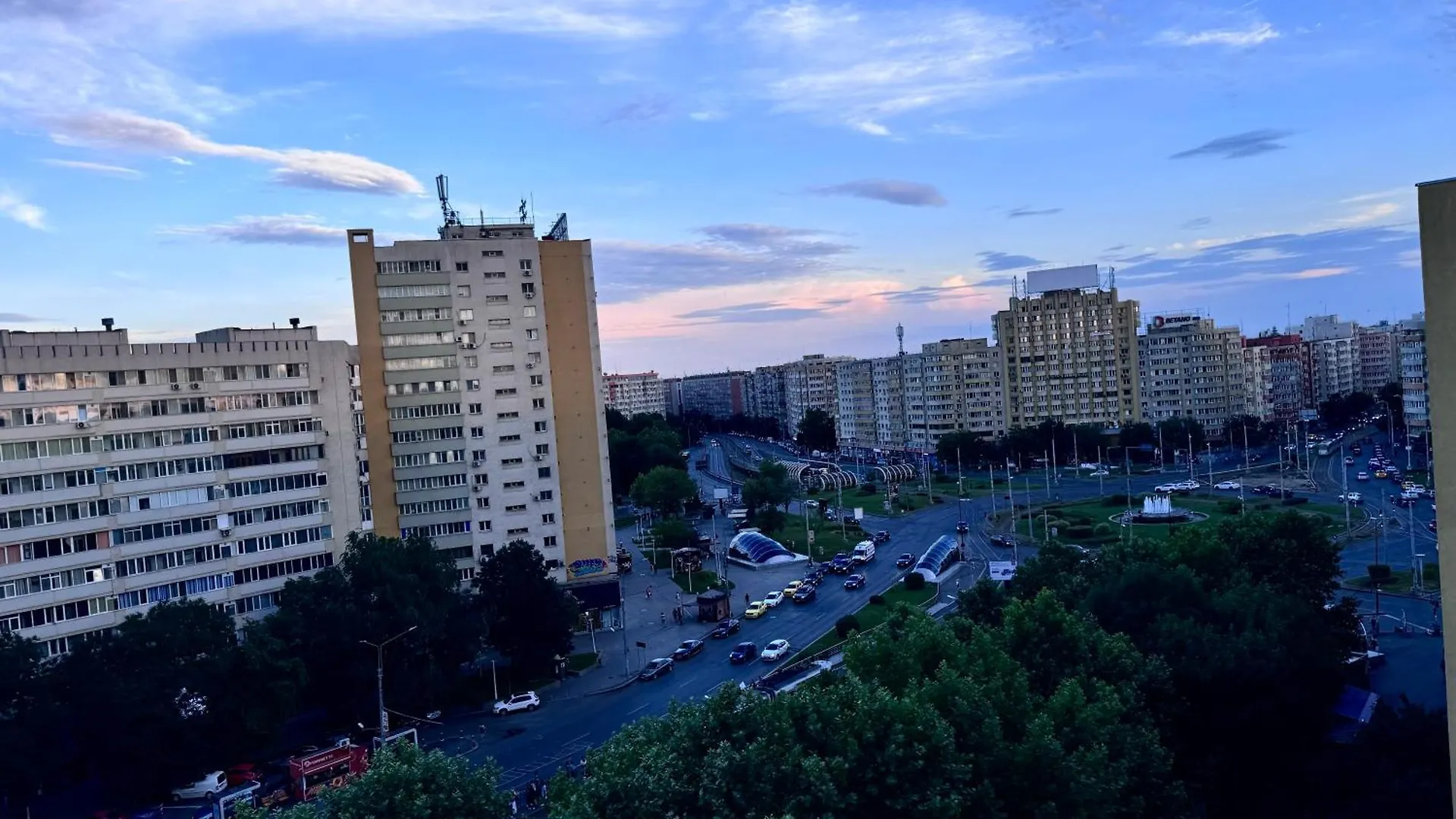 Unde Home Bucharest 0*,  Romania